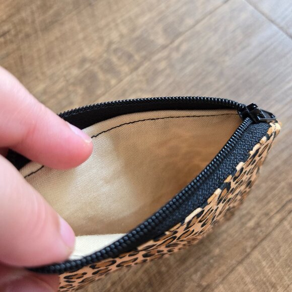 Crafty & Posh Themed Zippered Coin Pouches - Picture 4 of 7